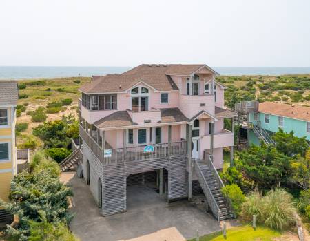 Beach Fantasy oceanfront home in Salvo, NC