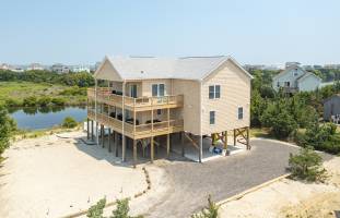 W-05 Ocean Oasis Vacation Rental in Waves NC