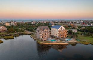 Banzai Landing soundfront home in Rodanthe, NC